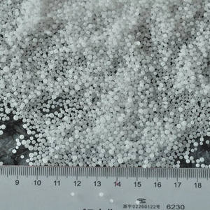 Urée de haute qualité et bon marché 46 granulés/urée engrais 46-0-0/urée <span class=keywords><strong>N46</strong></span>% engrais CAS 57-13-6 Chine - Product Image 5