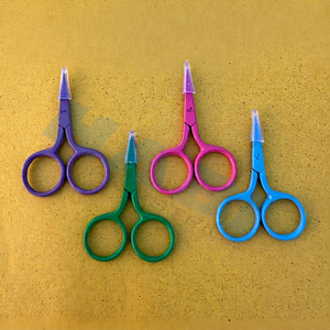 Ciseaux de broderie et de tricot en acier inoxydable de haute qualité - Usage professionnel des cuticules, pour gauchers, durables, fournisseurs fabricants - Product Image 1