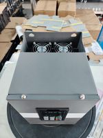 Convertisseur de fréquence IP45 0,75KW-4KW VFD Triphasé 380V VSD 50HZ/60HZ Variateur de fréquence AC Étanche et anti-poussière
