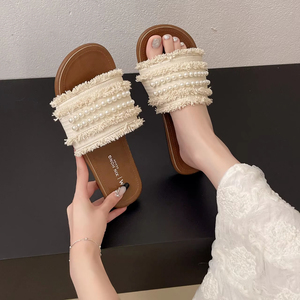 Women's Retro Pearl Flat Bottom Sandals Solid Color Casual Style Slip-On <b>Soft</b> Rubber Sole Comfortable Outdoor <b>Shoes</b> - Product Image 4