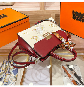 New High Quality Pu Leather Ladies Embroidery Messenger <b>Bag</b> Designer Handbags Luxury Shoulder Crossbody <b>Bags</b> for Women Tote <b>Bags</b> - Product Image 3