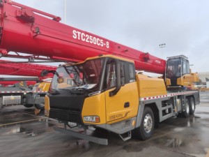 מחיר זול עגורן שטח קשה נייד STC250 <span class=keywords><strong>25</strong></span> טון פרימיום - Product Image 4