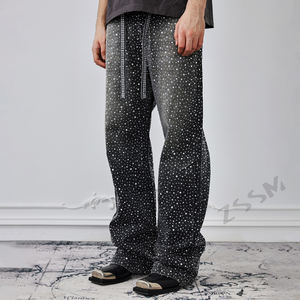 بنطلون جينز رجالي مخصص بتصميم عتيق ممزق ومغسول، مرصع بالكامل بأحجار الراين، بقصة فضفاضة ومستقيمة وواسعة للغاية - Product Image 3