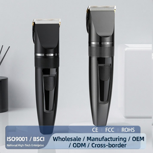 Tondeuse à cheveux électrique professionnelle sans fil, rechargeable Type-C avec écran LCD, pour hommes et usage familial, certifiée CE, pour des coiffures dégradées facilement. - Product Image 2