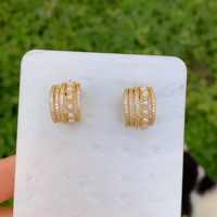 1 paire de boucles d'oreilles pendantes plaquées or 18 carats, style classique, incrustation en forme de cœur d'océan, zircon et cuivre, 1 paire