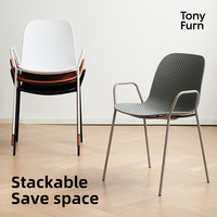 Chaises pliantes modernes et minimalistes pour le salon, le bureau à domicile, la chambre et de multiples scénarios, chaises en plastique solide PP