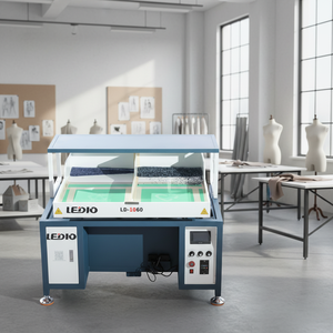 ماكينة تثبيت أحجار الراين الأوتوماتيكية الأكثر مبيعًا، ماكينة صنع نقوش أحجار الراين الأوتوماتيكية، ماكينة تمشيط/هز أحجار الراين - Product Image 1