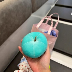 Peluche de Manzana de Alta Calidad, Lindo y Antiestrés, Muñeco de Compañía para la Mesa, Regalo de Cumpleaños para Novia o Pareja - Product Image 6