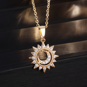 Collar con Colgante de Sol y Luna Rakol ZPN312 al por Mayor para Niñas, Joyería de Moda, Diseño de Lujo, Collares Chapados en Oro de 18K - Product Image 2