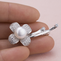 Broche de perle d'argent en forme de fleur de haute qualité pour la décoration de robe