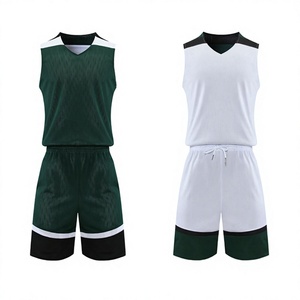 Ensemble d'uniformes de basketball personnalisés SPARKWELL INDUSTRY pour adultes unisexe vert et blanc 100% polyester impression par transfert par sublimation - Product Image 1