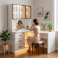 Meuble de maquillage d'angle moderne et bureau combinés avec meuble de rangement vitrine et rangement à panneaux perforés pour chambre à coucher