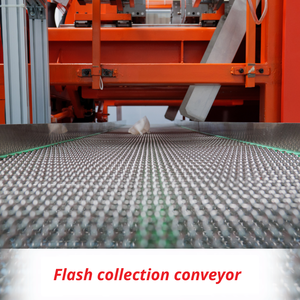 Machine de soufflage par extrusion entièrement automatique SAVY SA80-II, fabrication de bouteilles en plastique de 0 à 10 L, haute efficacité de production - Product Image 5