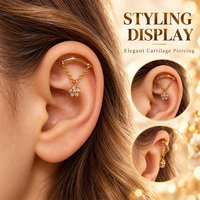 Boucle d'oreille hélix florale en acier inoxydable 316L avec chaîne et zircone cubique, clou de cartilage à dos plat pour femme, doré, pour piercing supérieur de l'oreille