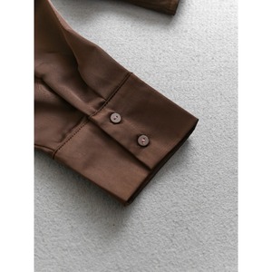 Nouvelle Collection Printemps 2026 – <span class=keywords><strong>Blouse</strong></span> en Satin pour Femme, Col Pointu, Ceinture à Nœud à Embout Métallique, Manches Longues Amples, Idéale pour le Bureau et les Trajets Quotidien, Marron Élégant - Product Image 6