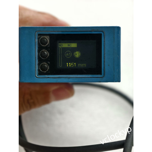 เซ็นเซอร์วัดระยะทางด้วยเลเซอร์ WENGLOR Y1TA100QXT3 มือสอง - Product Image 1