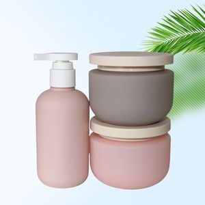 Set di Contenitori Nuovo Stile in <span class=keywords><strong>Plastica</strong></span> HDPE Rosa: Vaso <span class=keywords><strong>per</strong></span> Crema da 250g, Vaso <span class=keywords><strong>per</strong></span> Maschera, Flaconi <span class=keywords><strong>per</strong></span> Lozione e Shampoo da 100ml, 200ml, 300ml - Product Image 5