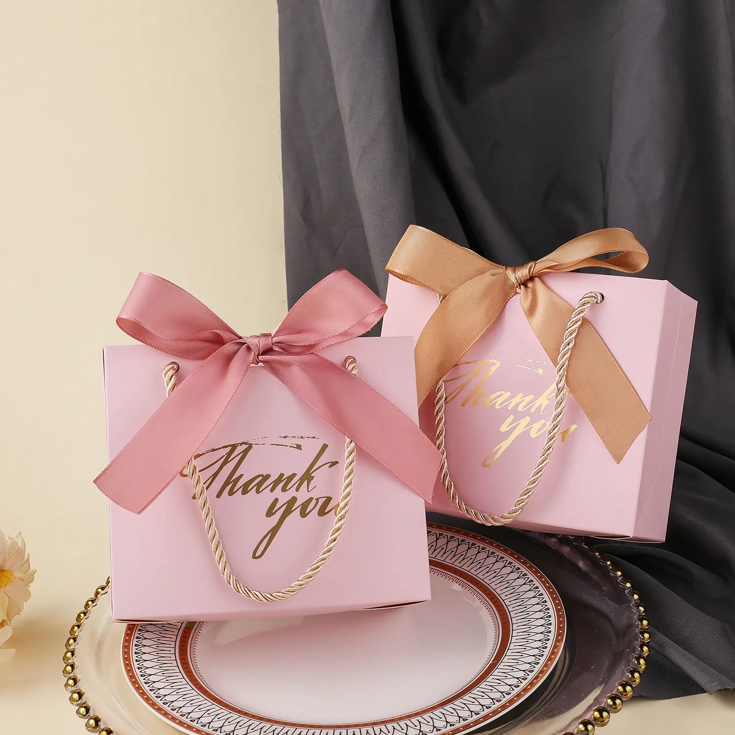 ורוד הזמנה למסיבת יוקרה טובות חתונה מתוקה שוקולד ממתקים נייר אריזה תיק יד שקית מתנה עם סרט