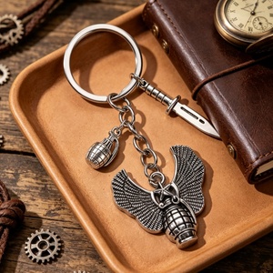 Llaveros de aleación con forma de granadas de mano pequeñas, personalizados y creativos, estilo clásico y moderno para hombre, para bolso de teléfono móvil. - Product Image 6