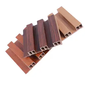 Paneles de pared de grano de madera Paneles de pared de dormitorio de madera estriada Placa de bambú Panel de pared Panel de PVC para pared de dormitorio
