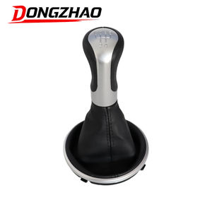 Nouveau pommeau de levier de vitesses <span class=keywords><strong>manuel</strong></span> à 5 vitesses avec soufflet pour <span class=keywords><strong>Skoda</strong></span> <span class=keywords><strong>Fabia</strong></span> 2 MK2 (07-10)/Roomster 2006-2010 - Product Image 1