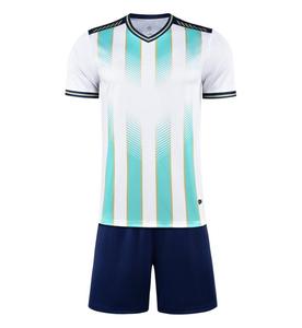 Maglia da <span class=keywords><strong>Calcio</strong></span> Personalizzata da Uomo 2025 Nuova Stagione Corta con Stampa a Trasferimento Termico 100% Poliestere Asciugatura Rapida Traspirante - Product Image 1