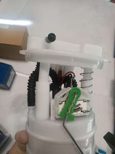 Unité d'alimentation en <span class=keywords><strong>carburant</strong></span> haute pression USEKA OEM 8200683207 8200057324 09746659900, ensemble de <span class=keywords><strong>pompe</strong></span> à <span class=keywords><strong>carburant</strong></span> pour Renault <span class=keywords><strong>CLIO</strong></span> II - Product Image 4