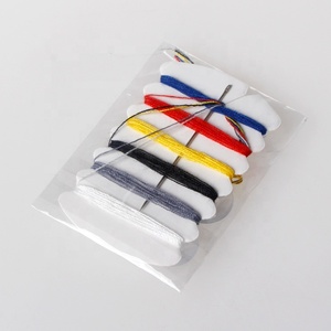 Kit de couture miniature jetable pratique en gros pour <span class=keywords><strong>voyage</strong></span> et hôtel, incluant aiguille, fil, boutons, épingle de sûreté, logo personnalisé, en plastique - Product Image 3