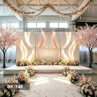 Panneau de fond de scène de mariage BK-148 en PVC, design 3D multicouche ondulé blanc, ensemble de panneaux de fond d'arche de mariage avec éclairage LED
