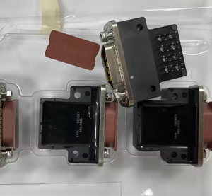 Nuevo conector original CDG21586, conector para PCB, circuito integrado, componente electrónico. - Product Image 1