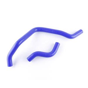 สำหรับรถฟอร์ด มัสแตง จีที/เอสวีที วี8 ปี 1997-2004 ชุดท่อหม้อน้ำซิลิโคน ไม่ใช้ได้กับ ฟอร์ด มัสแตง จีที ปี 1998 วี8 4.6 ลิตร รุ่น SN-<span class=keywords><strong>95</strong></span> ยี่ห้อฟ็อกซ์ - Product Image 4