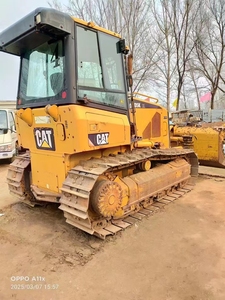 Bulldozer USADO CAT D5K, Pocas Horas de Trabajo, Buena Calidad, Precio de Mayoreo, Bulldozer de Segunda Mano, Motor con Rodamientos de Fabricante - Product Image 5