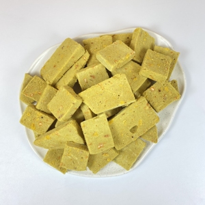 Friandises Premium Riches en Protéines Oméga 3 DHA pour Chats et Chiens, Snacks Naturels Sans Céréales pour Animaux, Friandises Lyophilisées à l'Huile de Poisson et au Fromage, Croustilles de Neige - Product Image 4