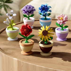 Collezione di Fiori Decorativi: Rose, Tulipani, Girasoli, Garofani, Orchidee, Ortensie - Set di 30 Pezzi in Plastica per Decorazioni Fai-da-Te in Diversi Stili - Product Image 1