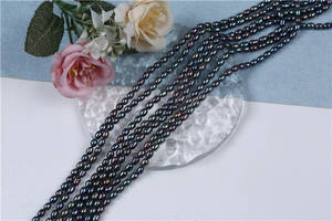 Натуральный жемчуг оптом 4-5 мм черный павлин рис пресноводный жемчуг пряди - Product Image 6