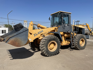 Cargadora de Ruedas de Alto Rendimiento de 4 Toneladas ZL40H para Construcción de Carreteras, Trabajos en Canteras y Tareas de Carga, Motor Potente, Gran Oferta - Product Image 3