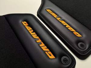 พรมปูพื้นรถยนต์คุณภาพสูง กันน้ำ 3 มิติ หนังหรูหรา สำหรับผู้ชายและผู้หญิง 4 ชิ้น ใช้ได้กับรถยนต์ 99% - Product Image 4