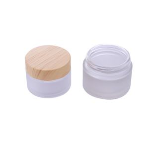 Tarro de Vidrio Transparente para Cosméticos y Cuidado de la Piel de 5g, 30g, 50g y 100g con Tapa de Aluminio en Oro Rosa - Product Image 2