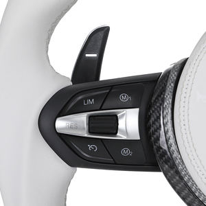 Volant en cuir blanc avec écran LED SOON TODA en fibre de carbone pour <span class=keywords><strong>BMW</strong></span> F10 F16 F20 F30 F31 F32 M3 F80 M4 F82 M2 F87 E88 E90 E92 - Product Image 4