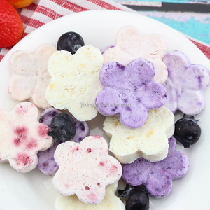 Cubos de yogur liofilizados personalizados en forma de flor para viajes, camping, senderismo, recetas sabrosas en embalaje de bolsa - Product Image 1