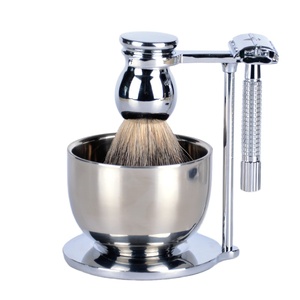 Personalized Gifts for Dad: 5 Thoughtful Shaving Sets He’ll Actually Use