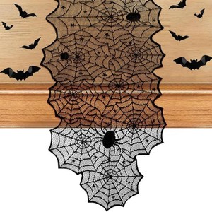Halloween américain Toile d'araignée noire en dentelle Drapeau de table Cadeaux de fête Centres de table pour la maison Chemins de table - Product Image 1