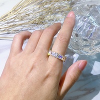 Bague Éternité Tendance en Argent Sterling 925 Plaqué Or avec Zircon, Motif Géométrique Baguette, Simple et Délicate, Idéale pour Mariage et Fêtes, Style Classique