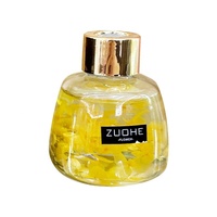Diffuseur de parfum pour voiture avec bouteille en verre et fleurs préservées pour la fragrance des véhicules et de la maison
