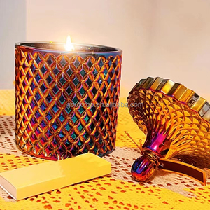 <span class=keywords><strong>Portacandele</strong></span> in Vetro di Lusso Vuoti all'Ingrosso con Bordi Dorati e <span class=keywords><strong>Portacandele</strong></span> Bianchi con Coperchi per Decorazioni Matrimoniali - Product Image 4