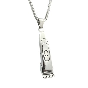 Colgante de Acero Inoxidable con Diseño de Máquina de Cortar Cabello, Estilo Geométrico Retro, Joyería de Moda para Hombre, Incluye Cadena - Product Image 5
