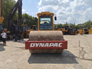 รถบดถนนแบบดรัมเดี่ยว Dynapac รุ่น Ca 301d มือสองจากสวีเดน CA602D CA25 CA 301D - Product Image 6