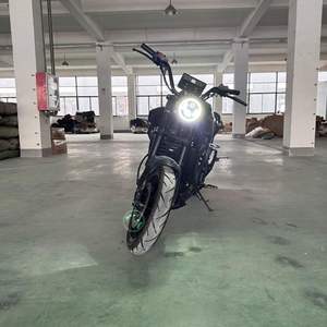 สกู๊ตเตอร์ EU Big Devil 5000W ความเร็ว 180 กม./ชม. มอเตอร์ฮับ 72V สำหรับแข่งบนถนน ผู้ใหญ่ รับน้ำหนักได้ 180 กก. - Product Image 2