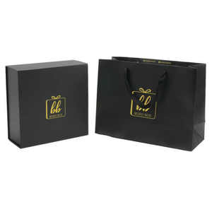 Sacs cadeaux kraft brun blanc imprimés personnalisés avec poignées sac à main de luxe en papier avec votre propre logo - Product Image 1