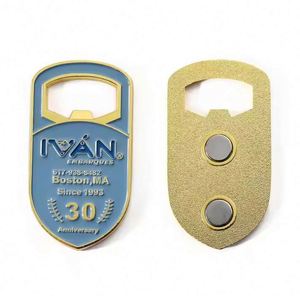 Abridor de Botellas Magnético de Lujo con Logotipo Esmaltado en Metal Chapado en Oro Personalizado para Recuerdos de Aniversario y Promociones Personalizadas - Product Image 3